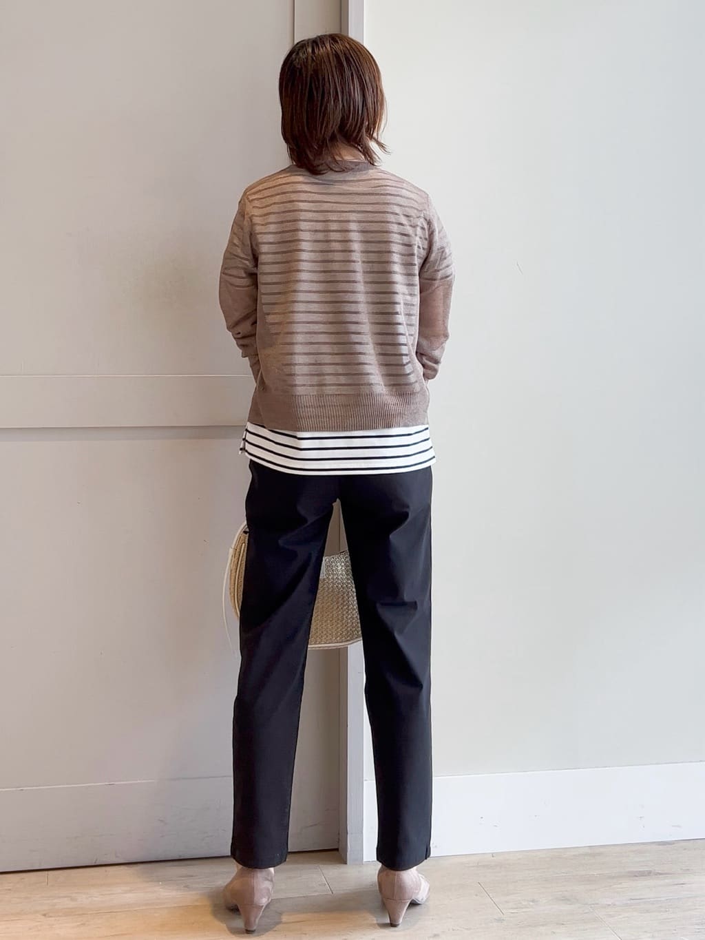 yamakoさんの「grove｜【冷感】サマーハイパーストレッチテーパードパンツ」を使ったコーディネート
