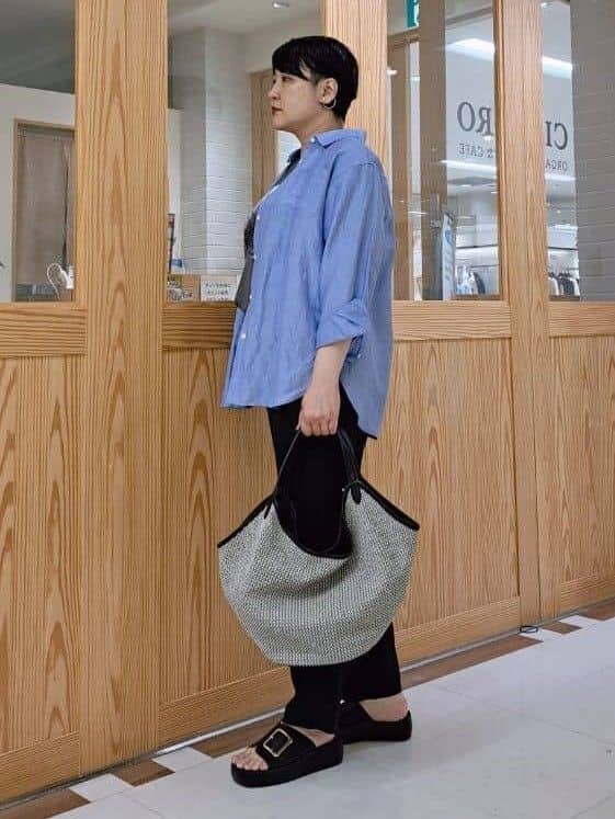 ますこさんの「UNTITLED｜」を使ったコーディネート