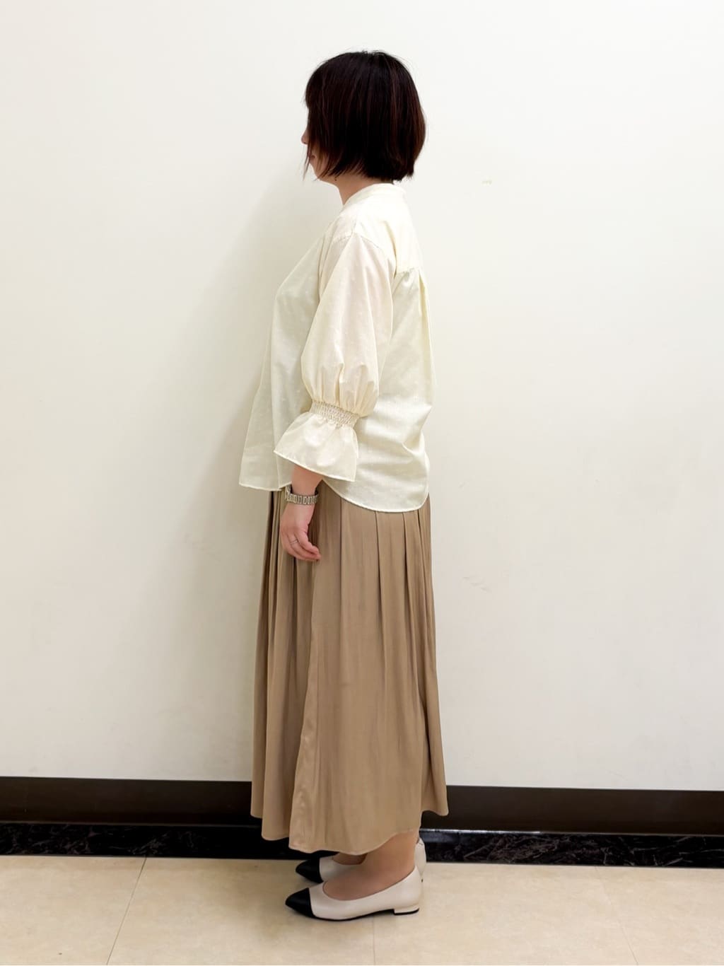 ミヨさんの「Reflect｜◆【洗える】キャンディースリーブブラウス」を使ったコーディネート
