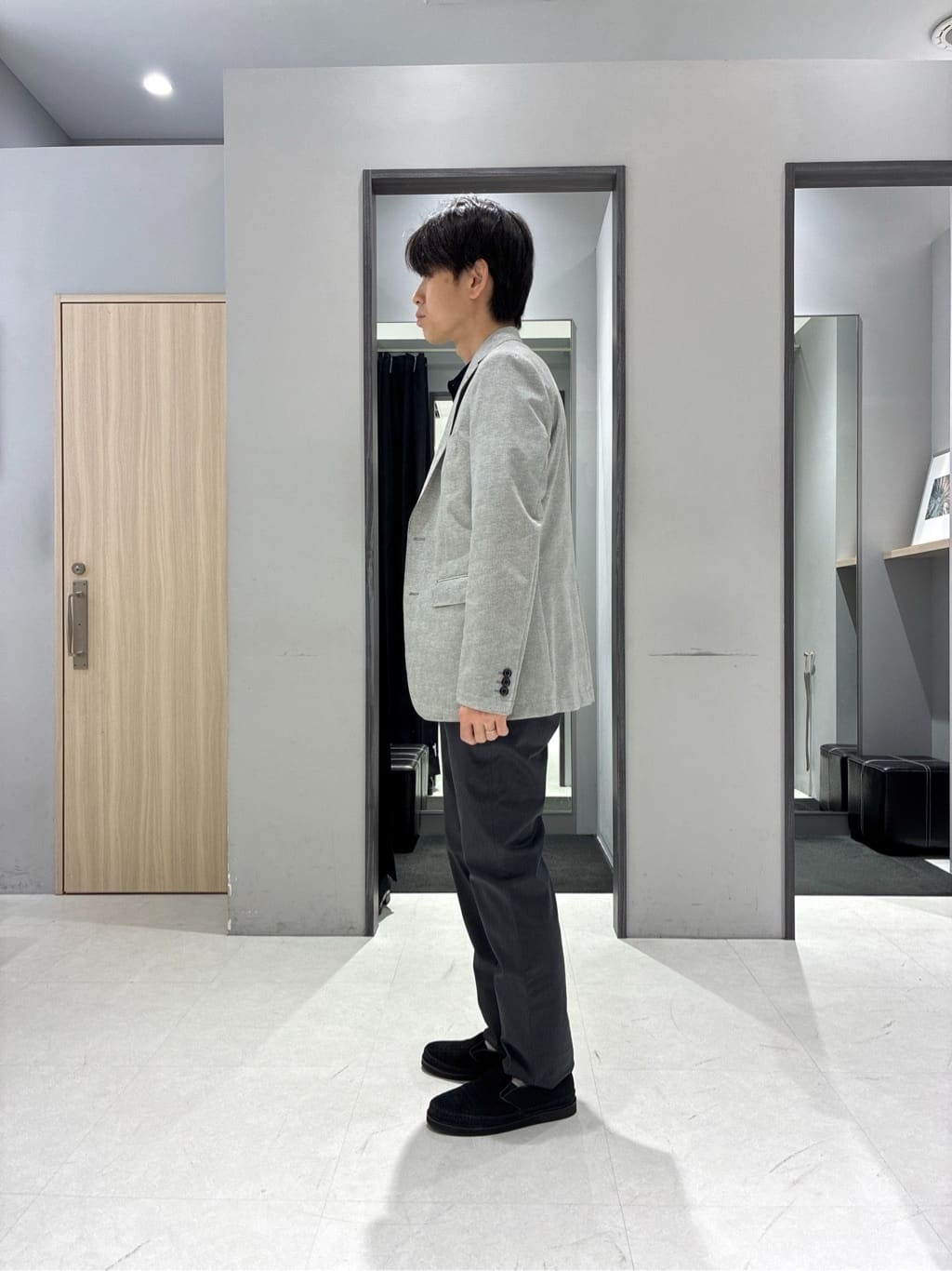 わいずみさんの「TAKEO KIKUCHI｜【抗菌防臭】COOL DOTS（R）ドビープリント ジャケット」を使ったコーディネート