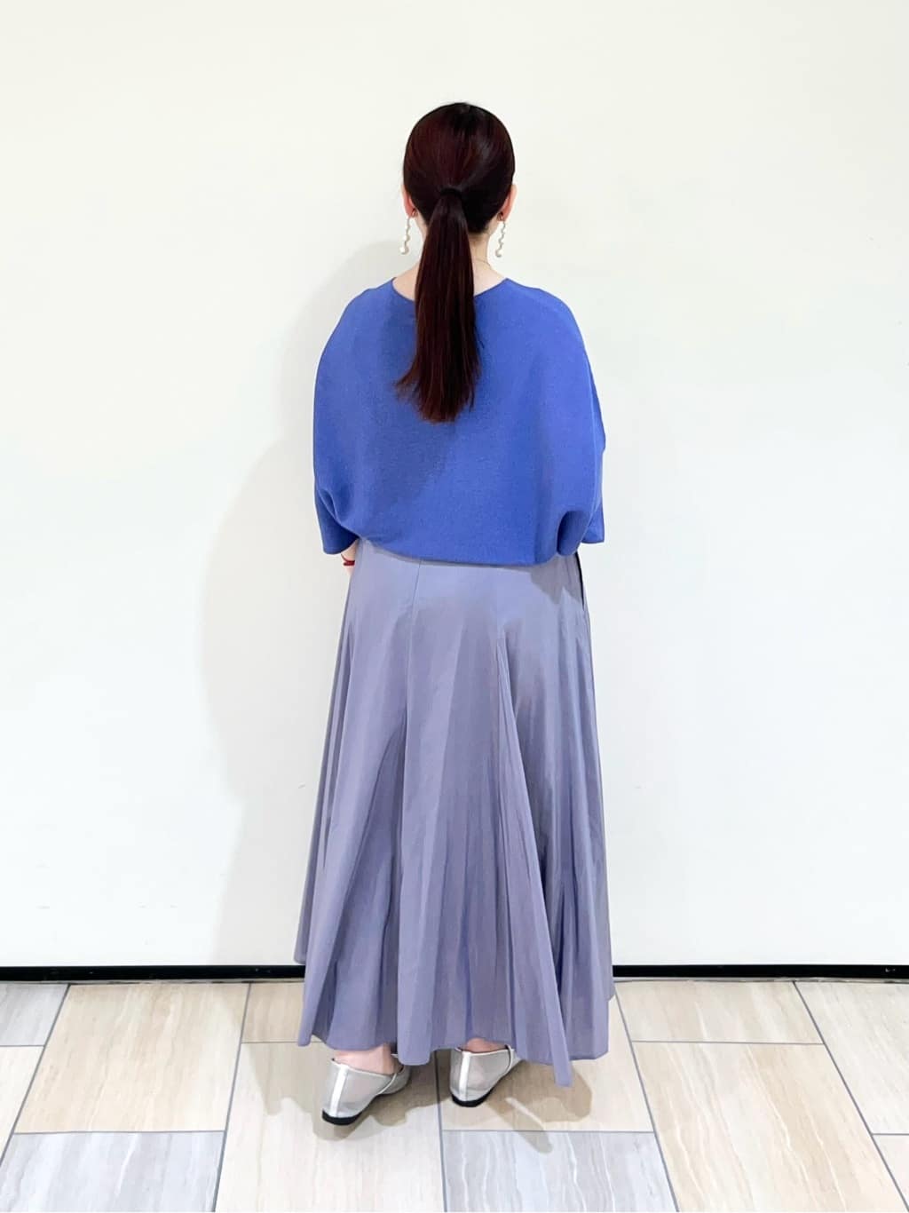 Mitsukiさんの「UNTITLED｜◆【体型カバー/清涼感】ドルマンスリーブ プルオーバーニット」を使ったコーディネート