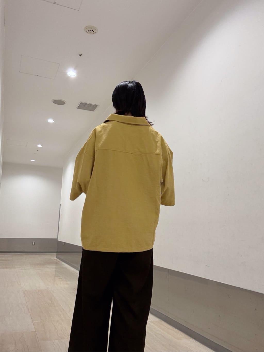 Renaさんの「tk.TAKEO KIKUCHI｜◆ヴィンテージライククロップドシャツ」を使ったコーディネート