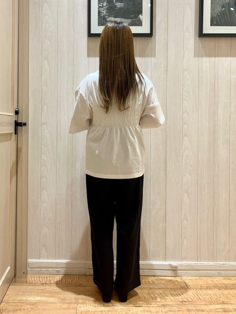 ﾕｲさんの「SHOO･LA･RUE｜◆【洗える/ひんやり/UV/SS-3L】さらさらぷるんワイドパンツ」を使ったコーディネート