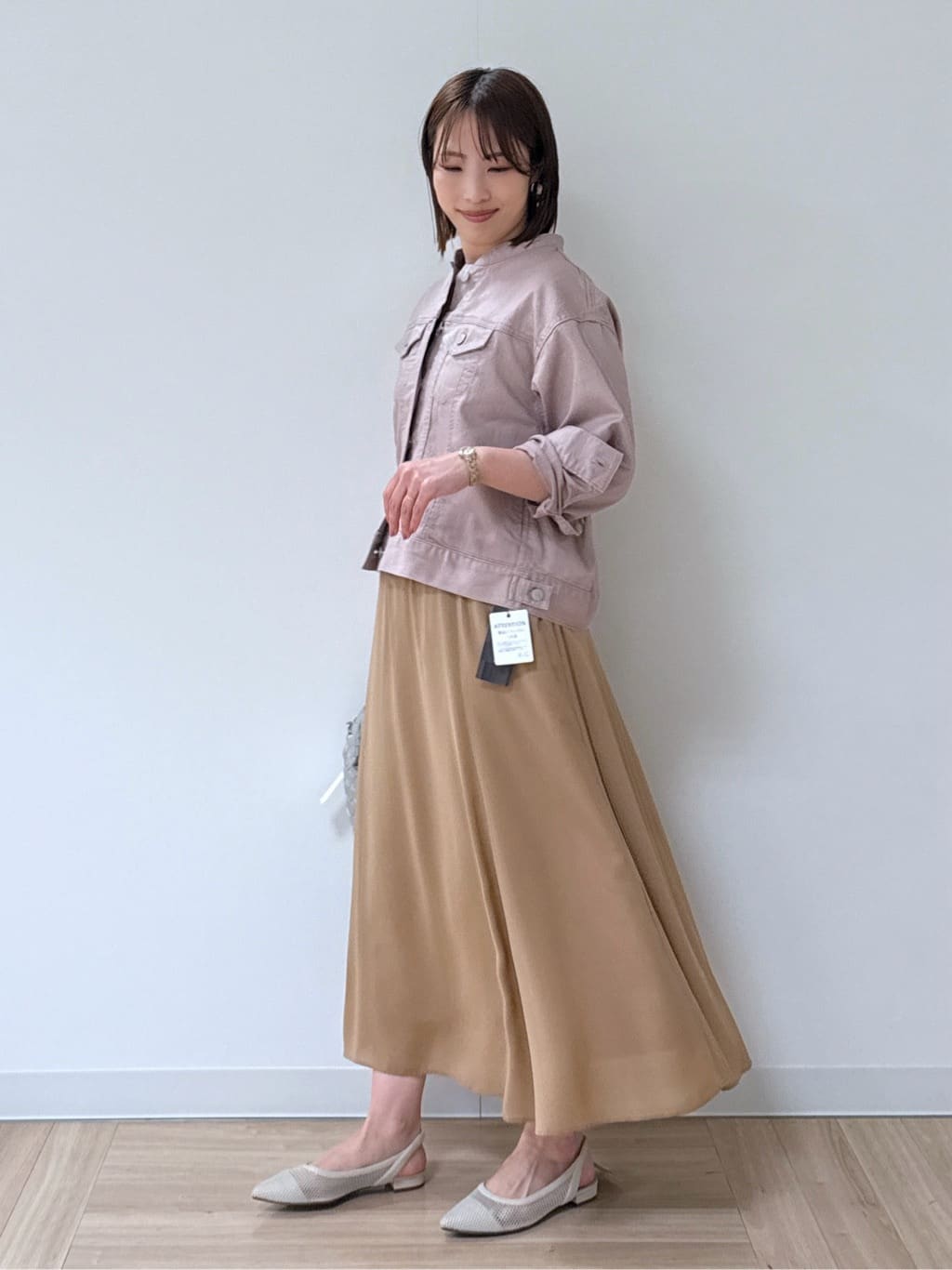 amiさんの「Reflect｜◆【手洗い可】カラーデニムジャケット」を使ったコーディネート