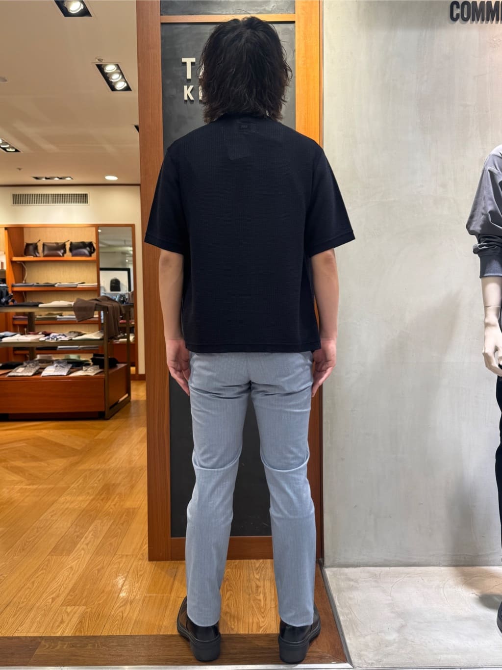 たくやさんの「TAKEO KIKUCHI｜【全7サイズ&times;8色展開！】トップマルチヘリンボン パンツ」を使ったコーディネート