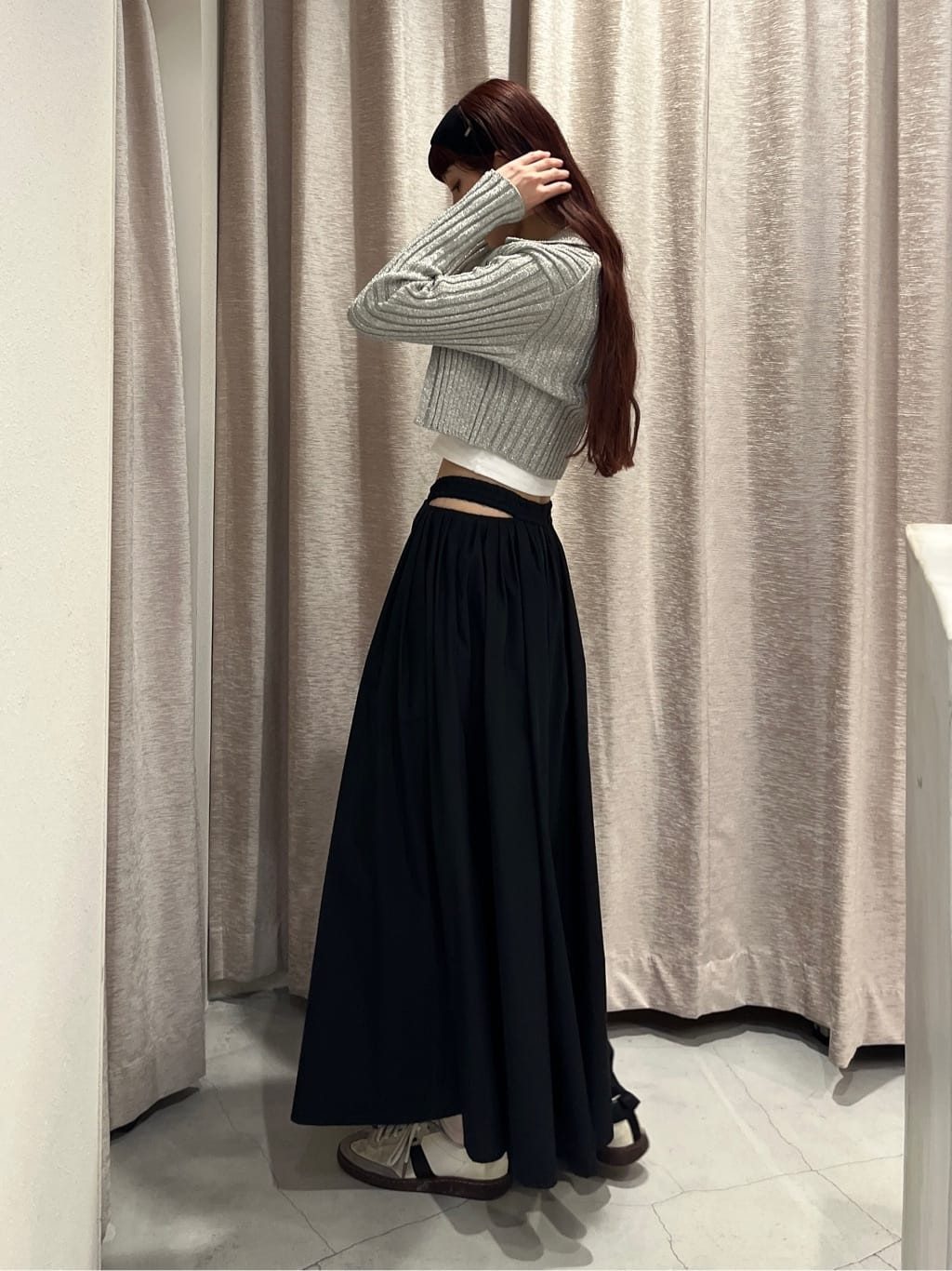 Rielさんの「CODE A｜side slit volume skirt」を使ったコーディネート