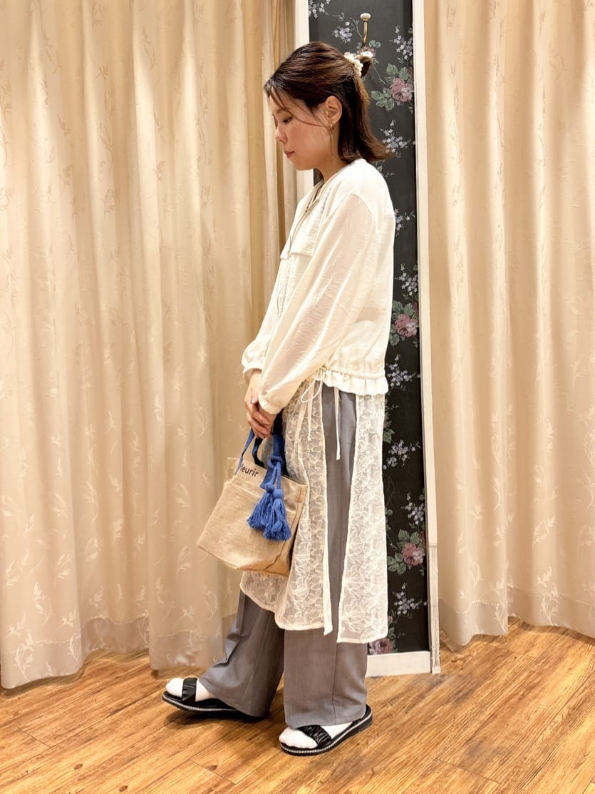 りぃさんの「SHOO･LA･RUE｜」を使ったコーディネート