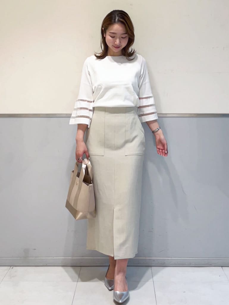 ミーさんの「index｜◆《6色展開》シアーボーダーフレアスリーブニット【洗濯機洗い可】」を使ったコーディネート