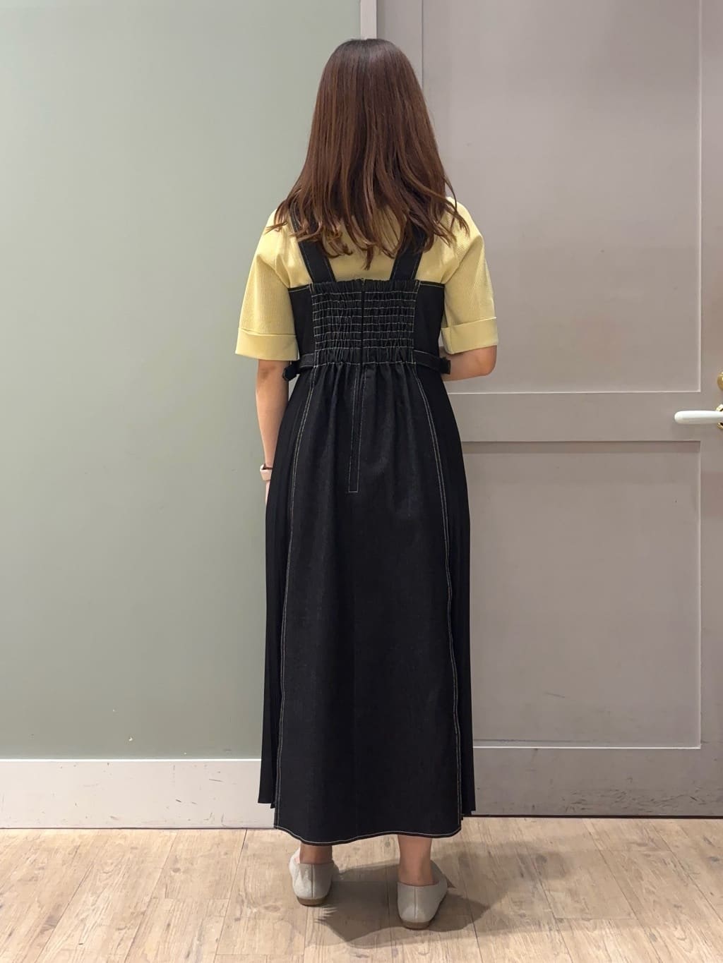 しばみさんの「grove｜◆【ひんやり多機能】やわらかドライタッチワイドスリーブプルオーバー」を使ったコーディネート