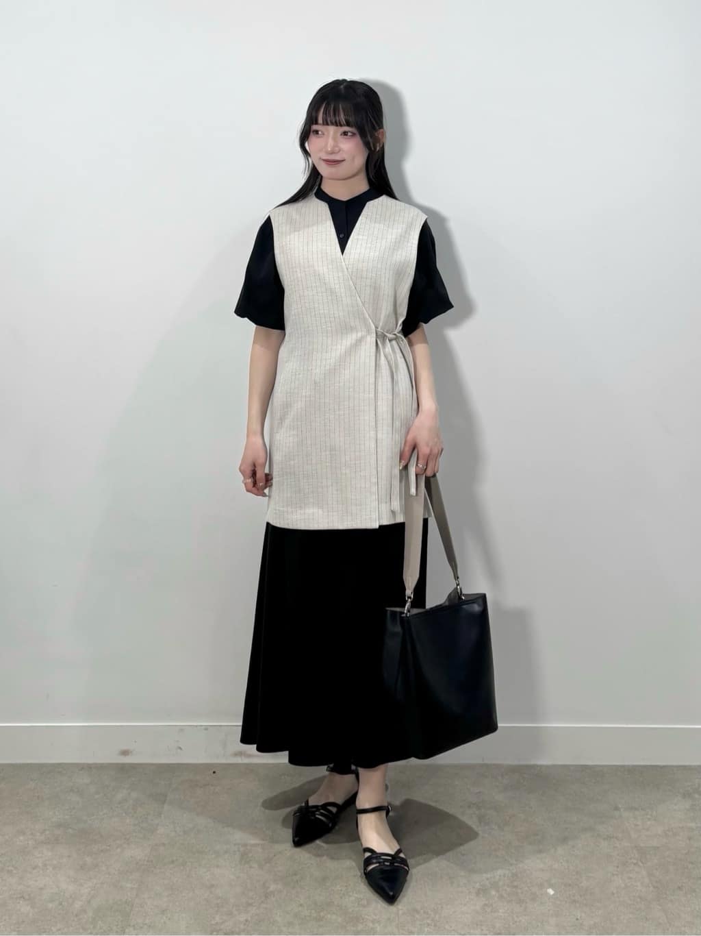ibukiさんの「INDIVI｜◆【こなれSETUP】リネンライクジレジャケット」を使ったコーディネート