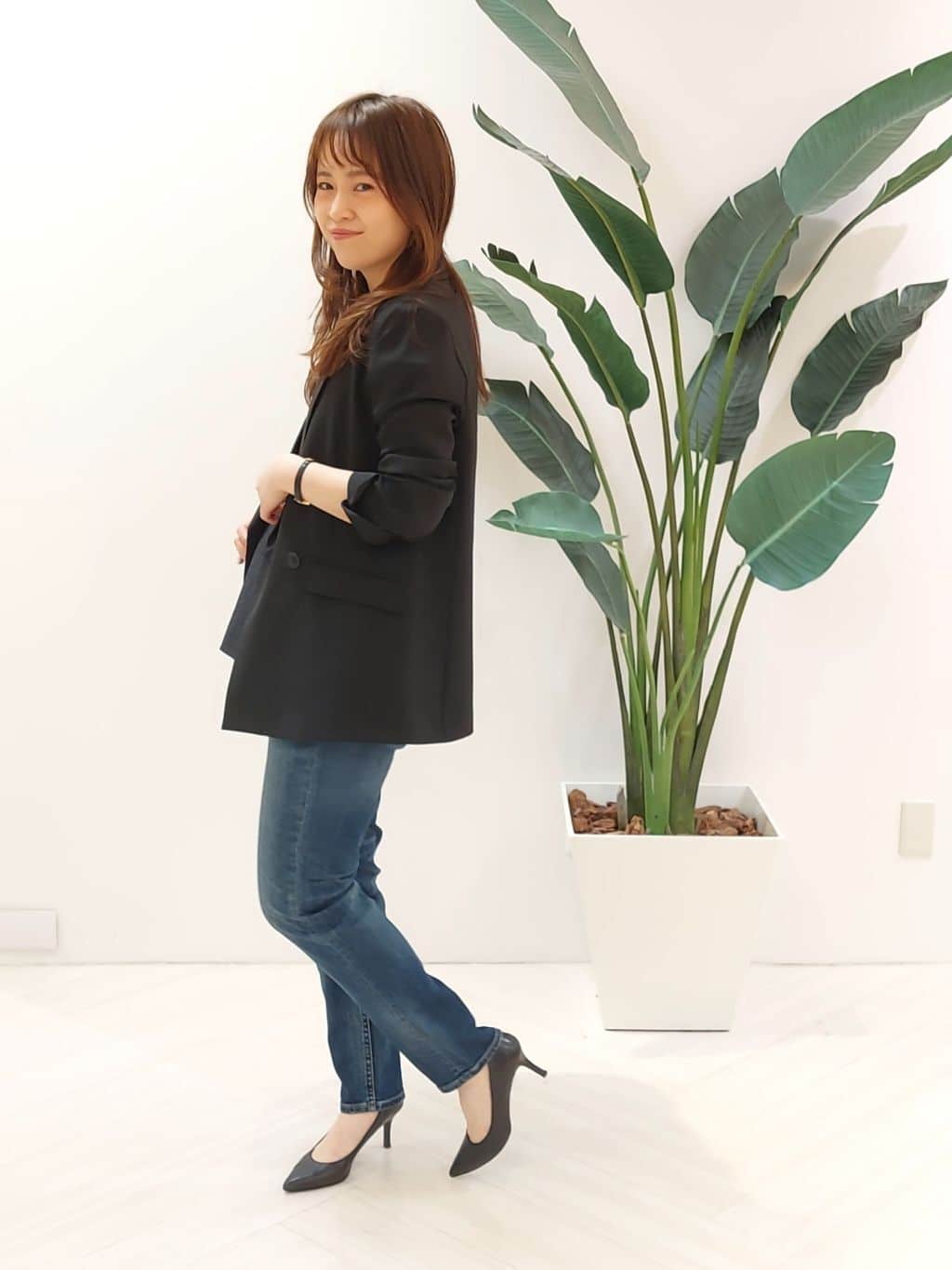 YuKaRiさんの「UNTITLED｜【Healthy DENIM&times;UNTITLED】別注 R Mrytle（リマートル）テーパードデニム」を使ったコーディネート