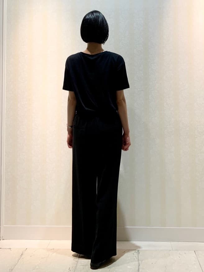hikaruさんの「INDIVI｜」を使ったコーディネート