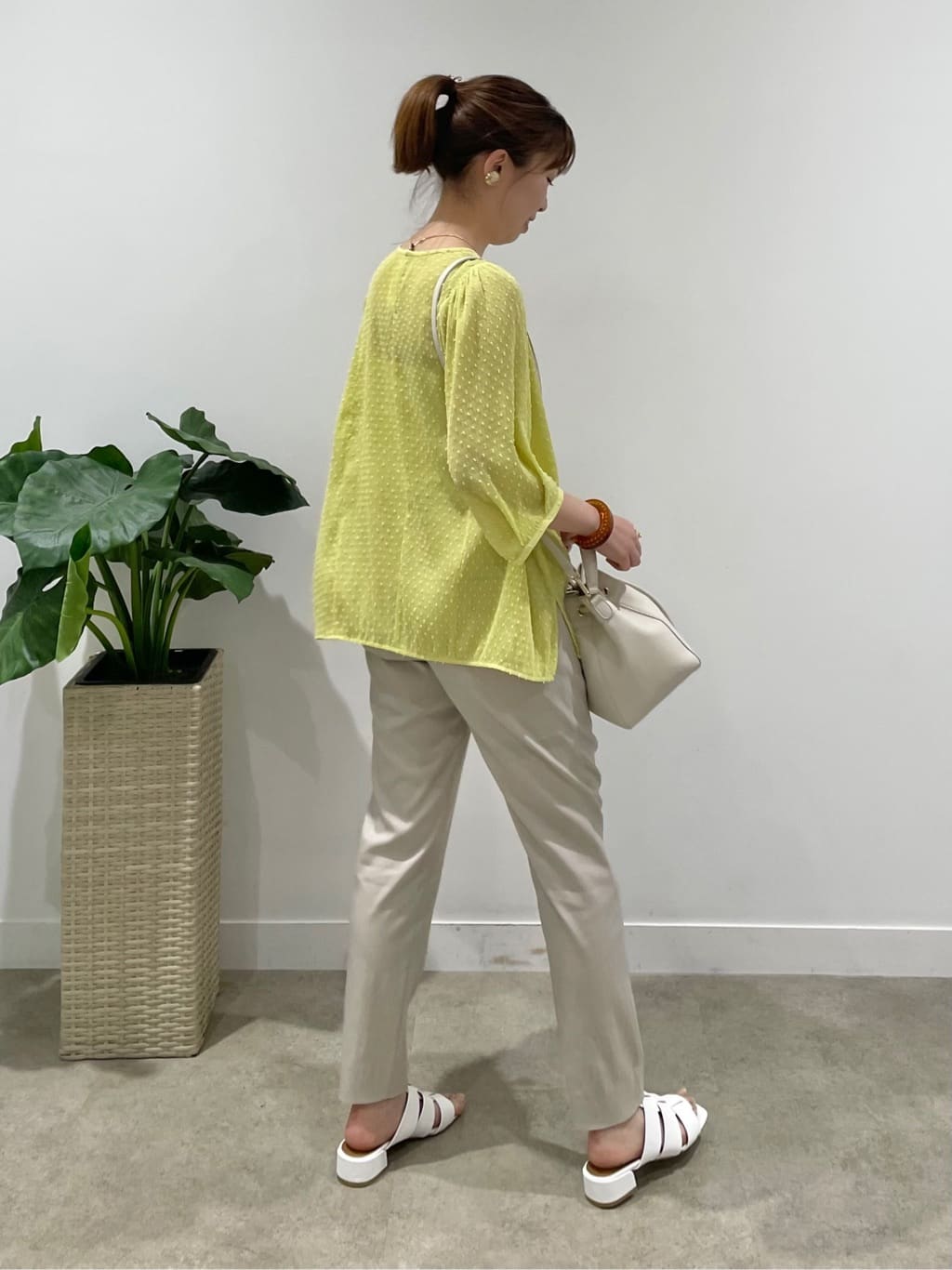 ねねさんの「INDIVI｜」を使ったコーディネート