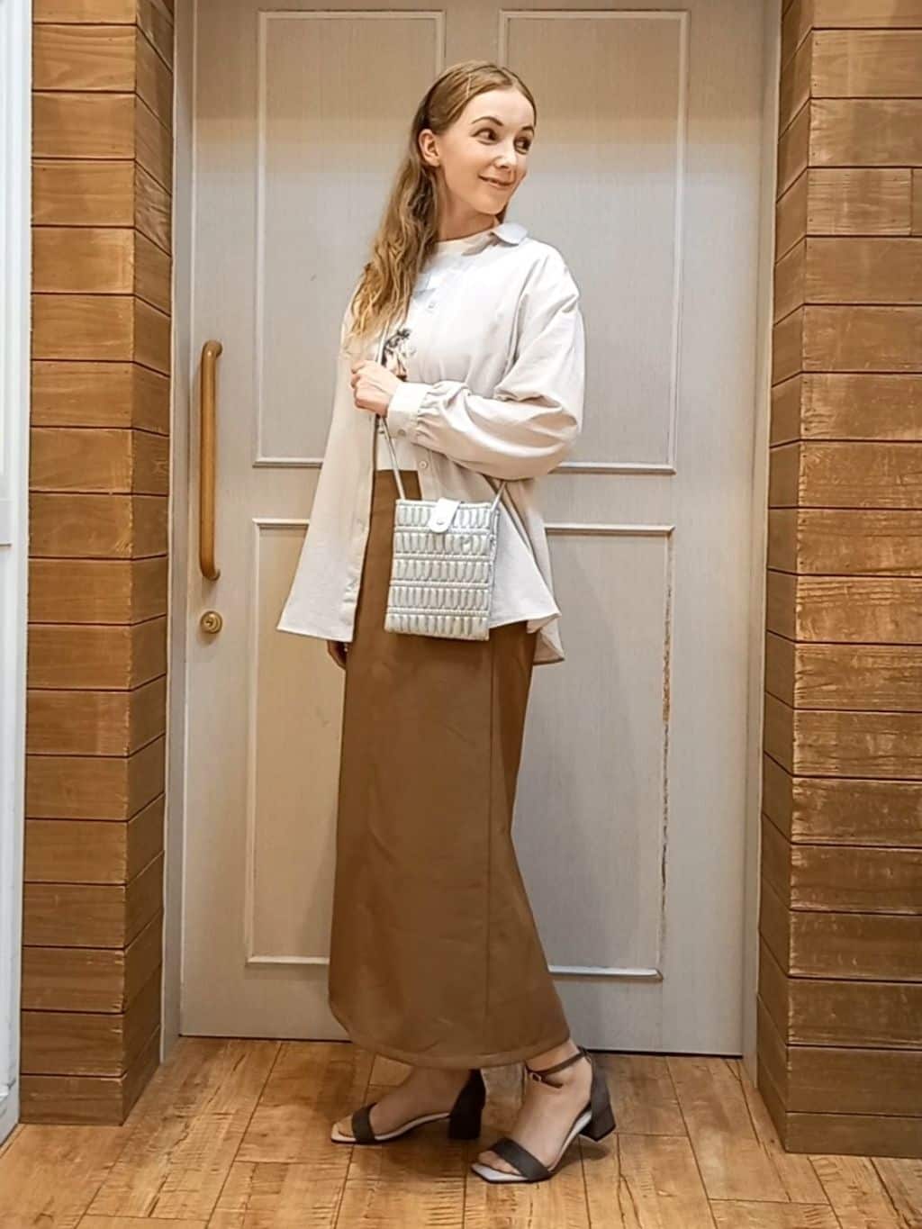 Mirkaさんの「SHOO･LA･RUE｜」を使ったコーディネート