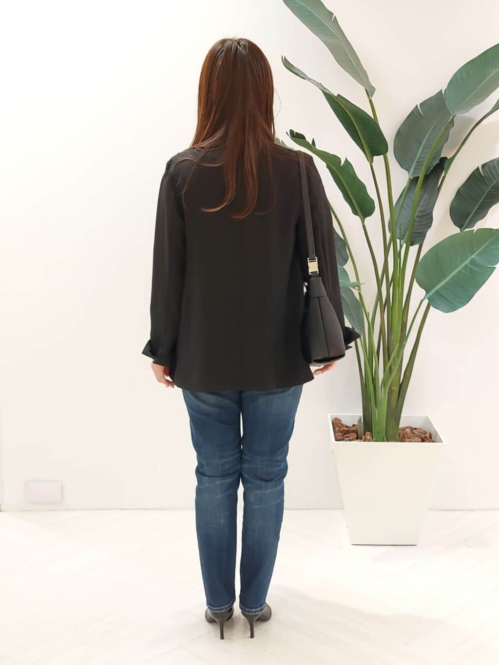 YuKaRiさんの「UNTITLED｜【Healthy DENIM&times;UNTITLED】別注 R Mrytle（リマートル）テーパードデニム」を使ったコーディネート