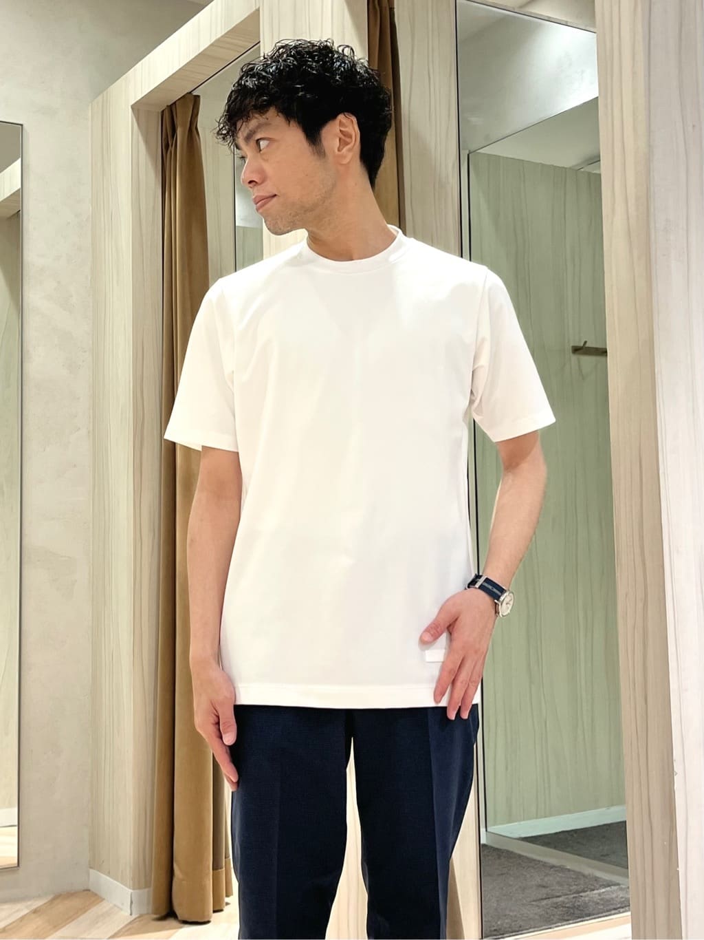 URAさんの「TAKEO KIKUCHI｜【抗菌防臭】COOL DOTS（R）ドビープリント パンツ」を使ったコーディネート