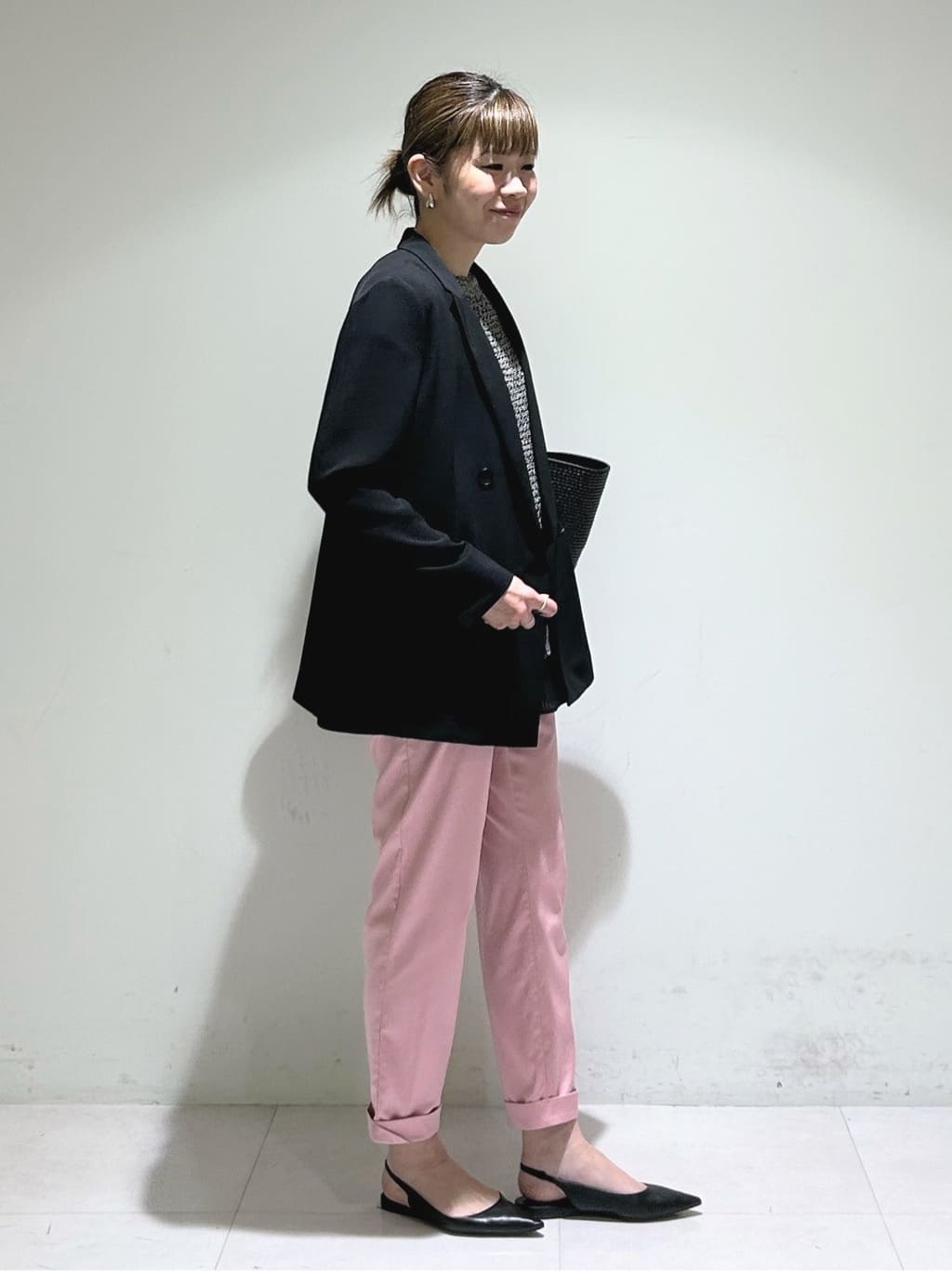 tsuyuさんの「INDIVI｜【洗える／レイヤードにも活躍】ペプラムインナートップス」を使ったコーディネート