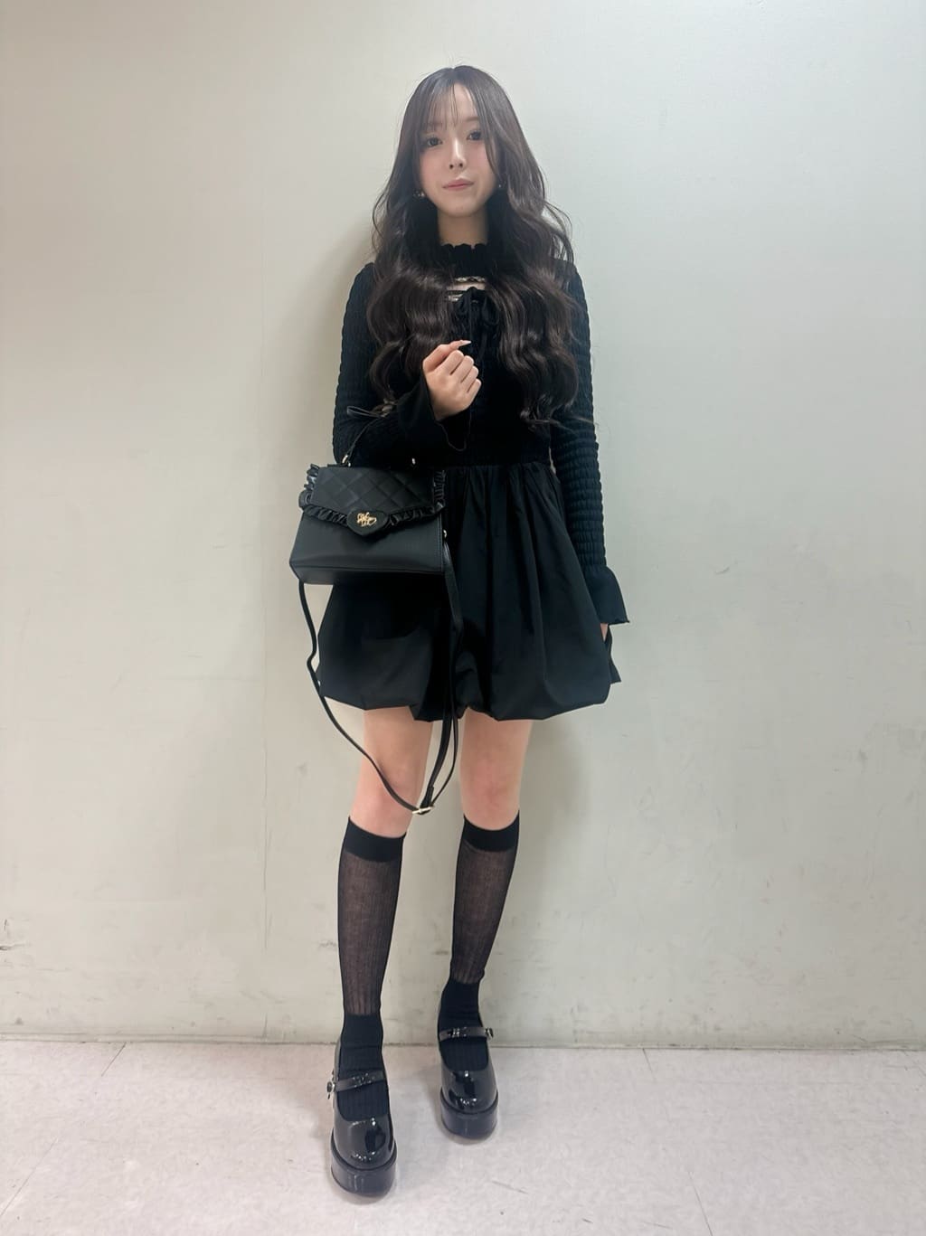 ayakaさんの「ESPERANZA｜厚底ヒールレースアップパンプス」を使ったコーディネート