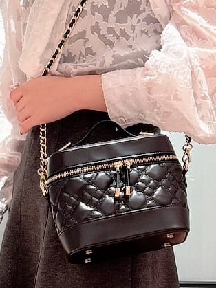 すみれさんの「ESPERANZA｜3WAYチャンキーヒールパンプス」を使ったコーディネート