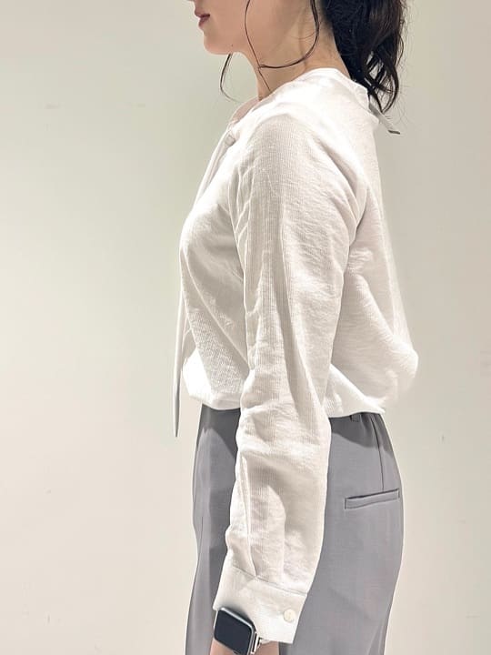 そんさんの「INDIVI｜【定番スーツ／UVケア／洗える】ウール調ノーカラージャケット」を使ったコーディネート