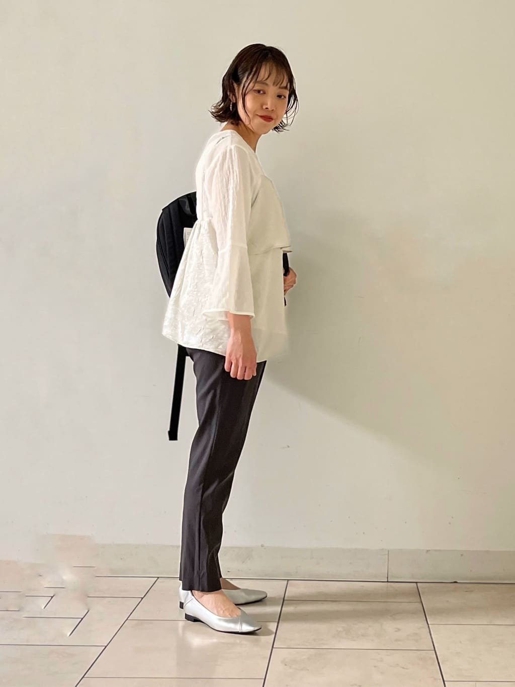 mihoさんの「INDIVI｜◆【2点セット／洗える】カセット服 キャミ＆ブラウス セットトップス」を使ったコーディネート