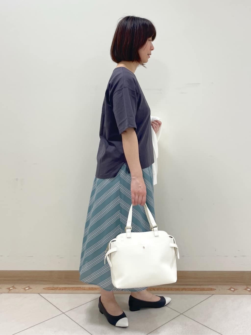 hanaさんの「Reflect｜◆【E‐QUALITY／手洗い可】ドライタッチカーディガン」を使ったコーディネート