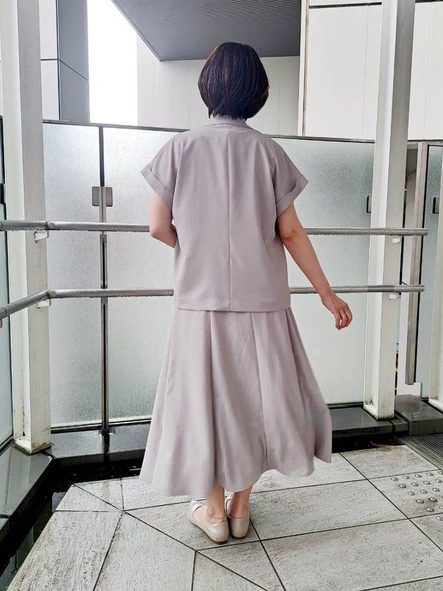 姉さんさんの「UNTITLED｜◆【セットアップ可能/接触冷感/イージーケア】リラクミスト　ハーフスリーブジャケット」を使ったコーディネート