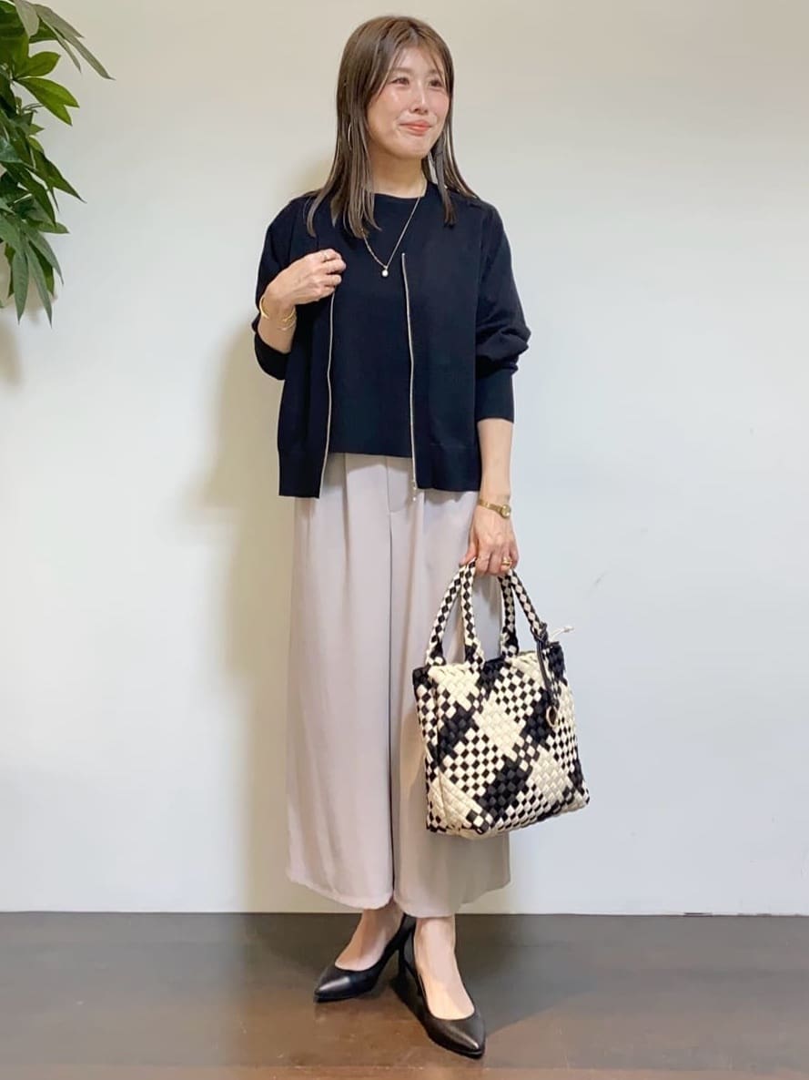 tomoさんの「UNTITLED｜◆ビッグトップネックレス」を使ったコーディネート
