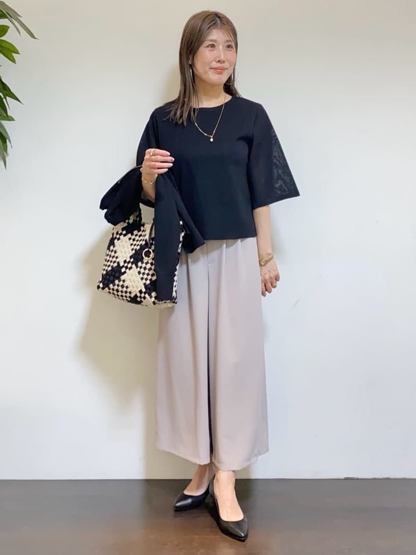 tomoさんの「UNTITLED｜【日本製・本革】Comfit Dresser Pumps（コンフィットドレッサーパンプス）」を使ったコーディネート