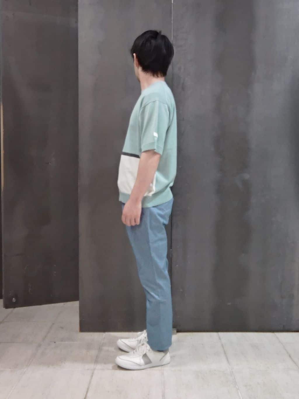 shiominさんの「TAKEO KIKUCHI｜ハットモチーフ ジャカード ストライプ シャツ」を使ったコーディネート