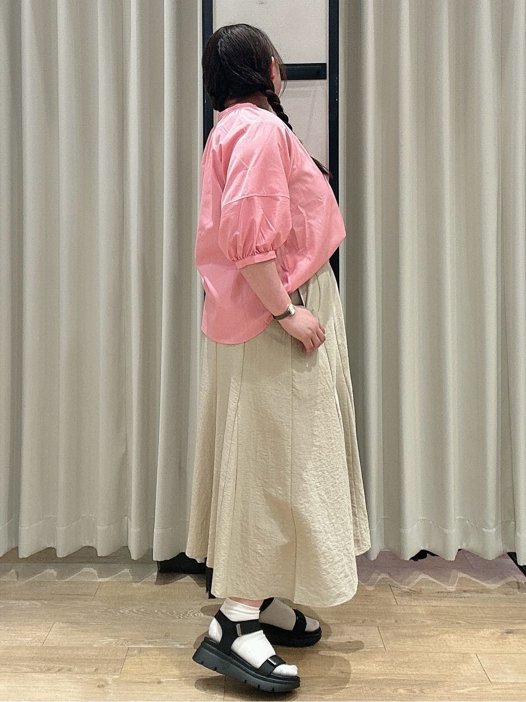 suzuさんの「grove｜◆ラスティックマーメイドスカート」を使ったコーディネート