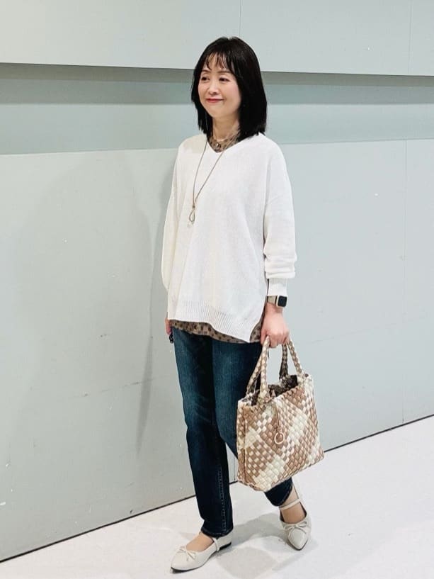 makiさんの「UNTITLED｜◆【セットアップ可能/オンオフ】小紋柄ブラウス」を使ったコーディネート