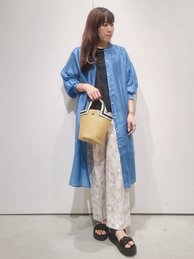 hmさんの「OPAQUE.CLIP｜◆シアーシャツワンピース【洗濯機洗い可】」を使ったコーディネート