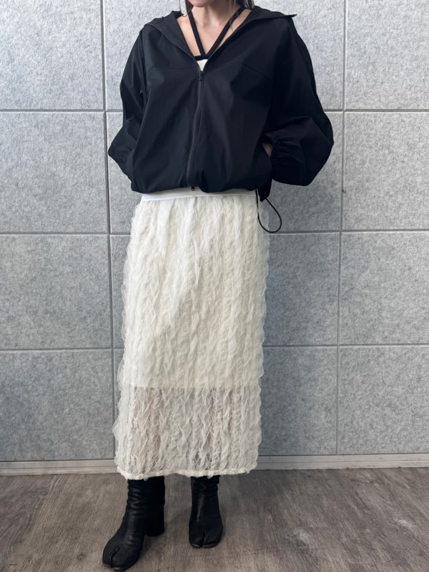 designer yukaさんの「CODE A｜frill lace easy skirt」を使ったコーディネート