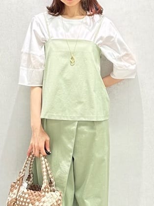 Miwaさんの「UNTITLED｜【手洗い／88cm正方形】シアー素材チェーン柄スカーフ」を使ったコーディネート