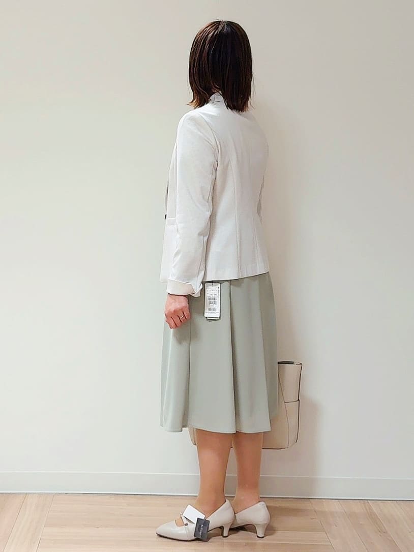 amiさんの「Reflect｜◆【マシンウォッシュ可／セットアップ可能】コツキ柄プリントブラウス」を使ったコーディネート