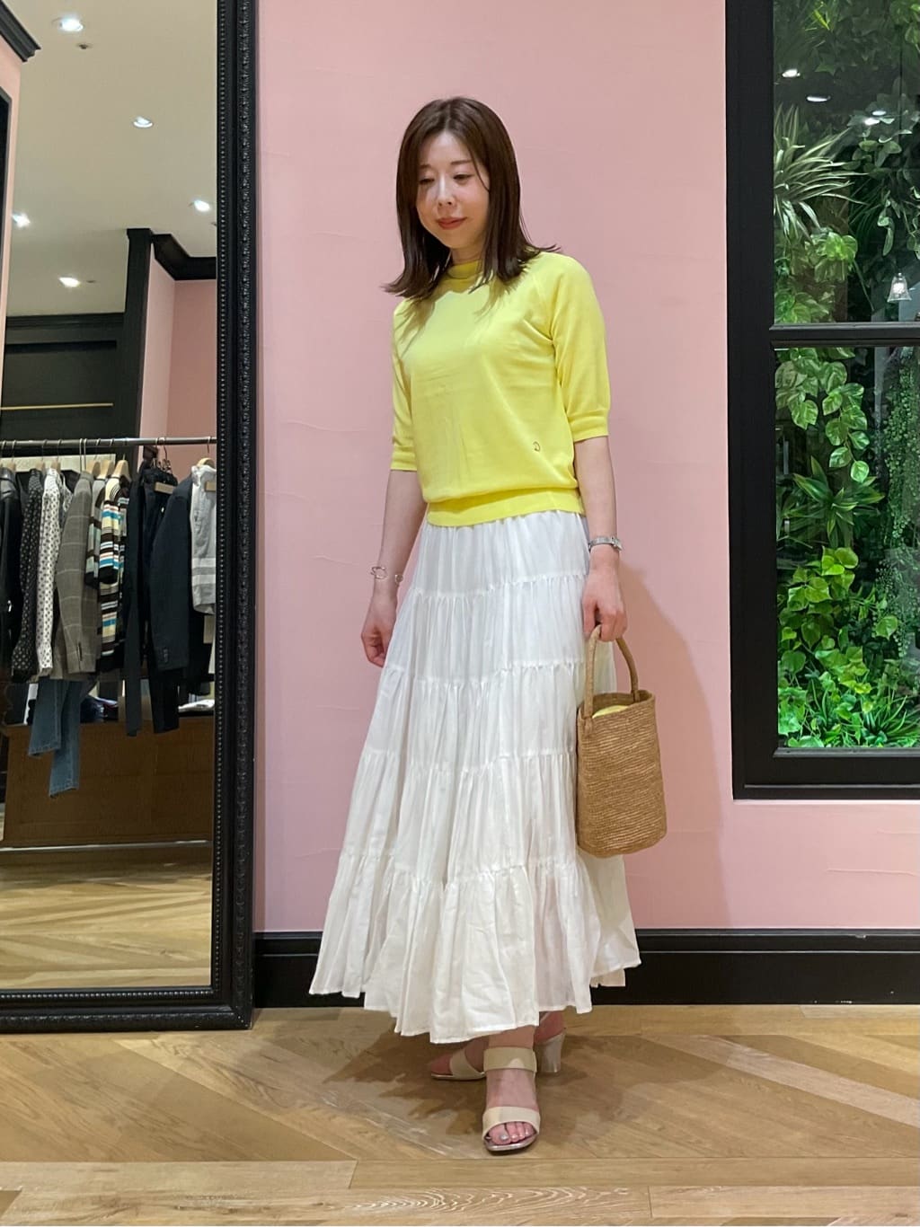 maruさんの「DRESSTERIOR｜◆洗える/コットンボイルティアードスカート」を使ったコーディネート