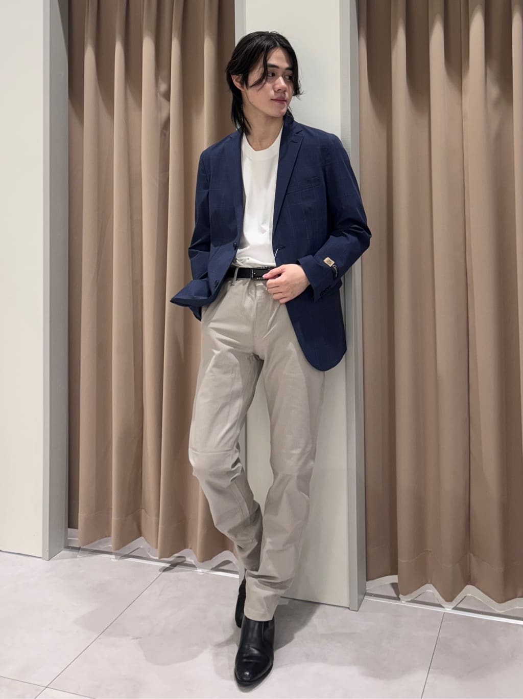 うらしーさんの「THE SHOP TK｜【オールシーズン穿ける！】7DAYSストレッチへリンボンパンツ　ON&hArr;OFF兼用」を使ったコーディネート