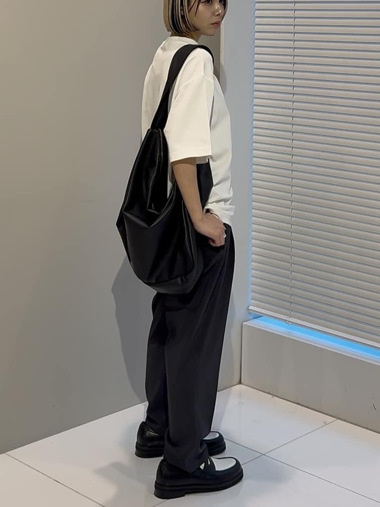 川本葵さんの「tk.TAKEO KIKUCHI｜」を使ったコーディネート