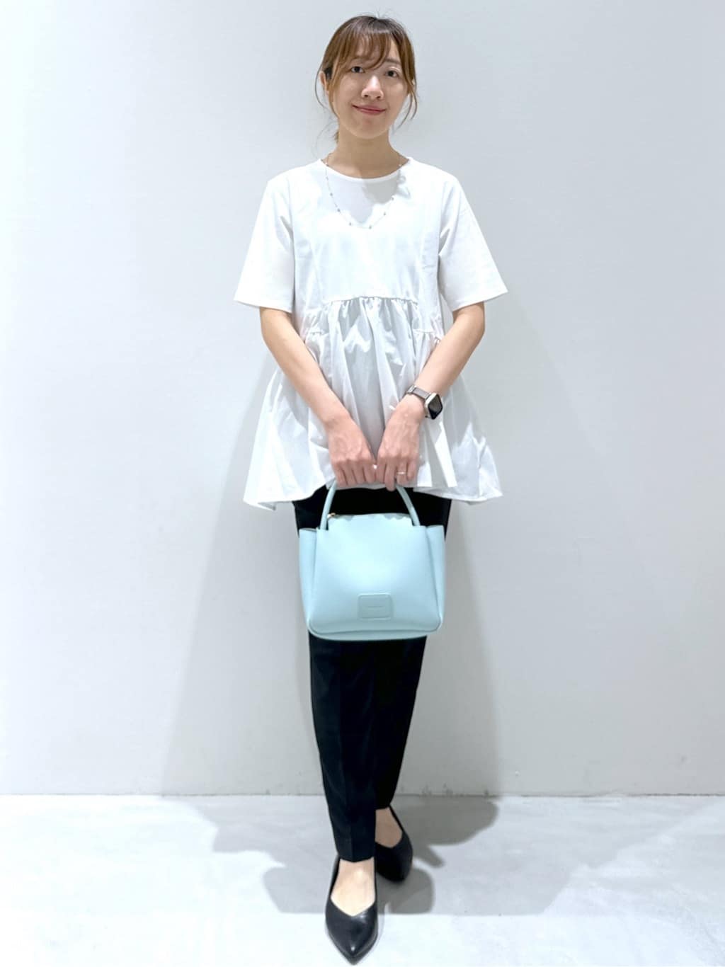 yukaさんの「OPAQUE.CLIP｜◆ペプラムドッキングカットソー【洗濯機洗い可】」を使ったコーディネート