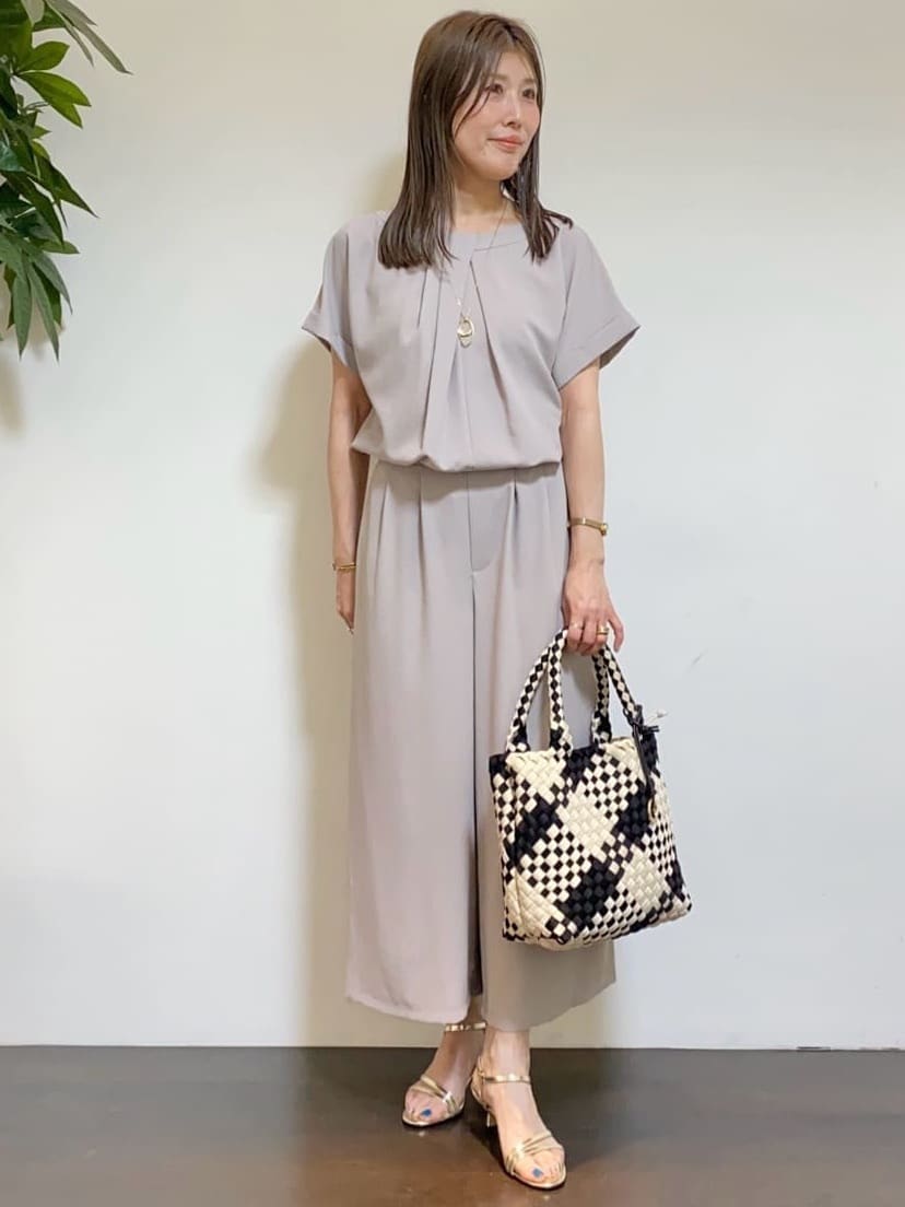 tomoさんの「UNTITLED｜◆ビッグトップネックレス」を使ったコーディネート