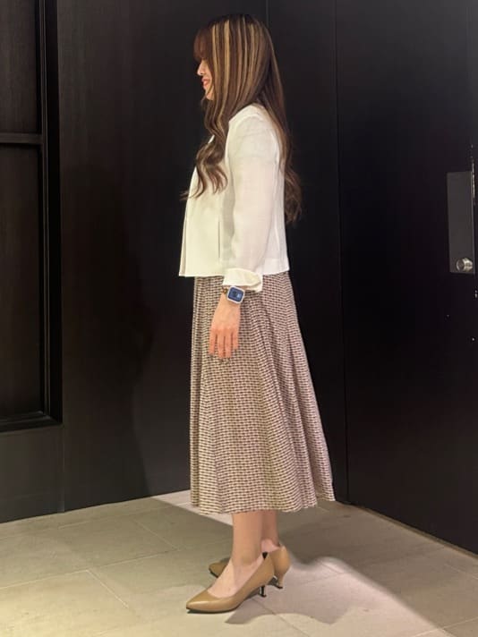 まいさんの「UNTITLED｜【日本製・本革】Comfit Dresser Pumps（コンフィットドレッサーパンプス）」を使ったコーディネート