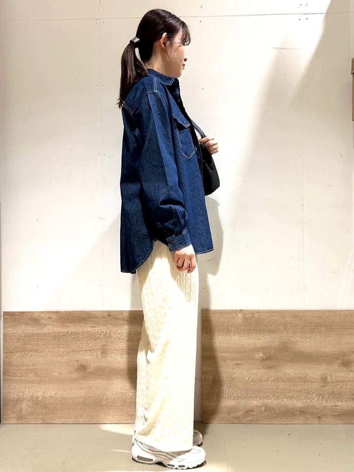 花さんの「SHOO･LA･RUE｜◆【洗える/S-LL】色違いで揃えたい テレコリブタンクトップ」を使ったコーディネート