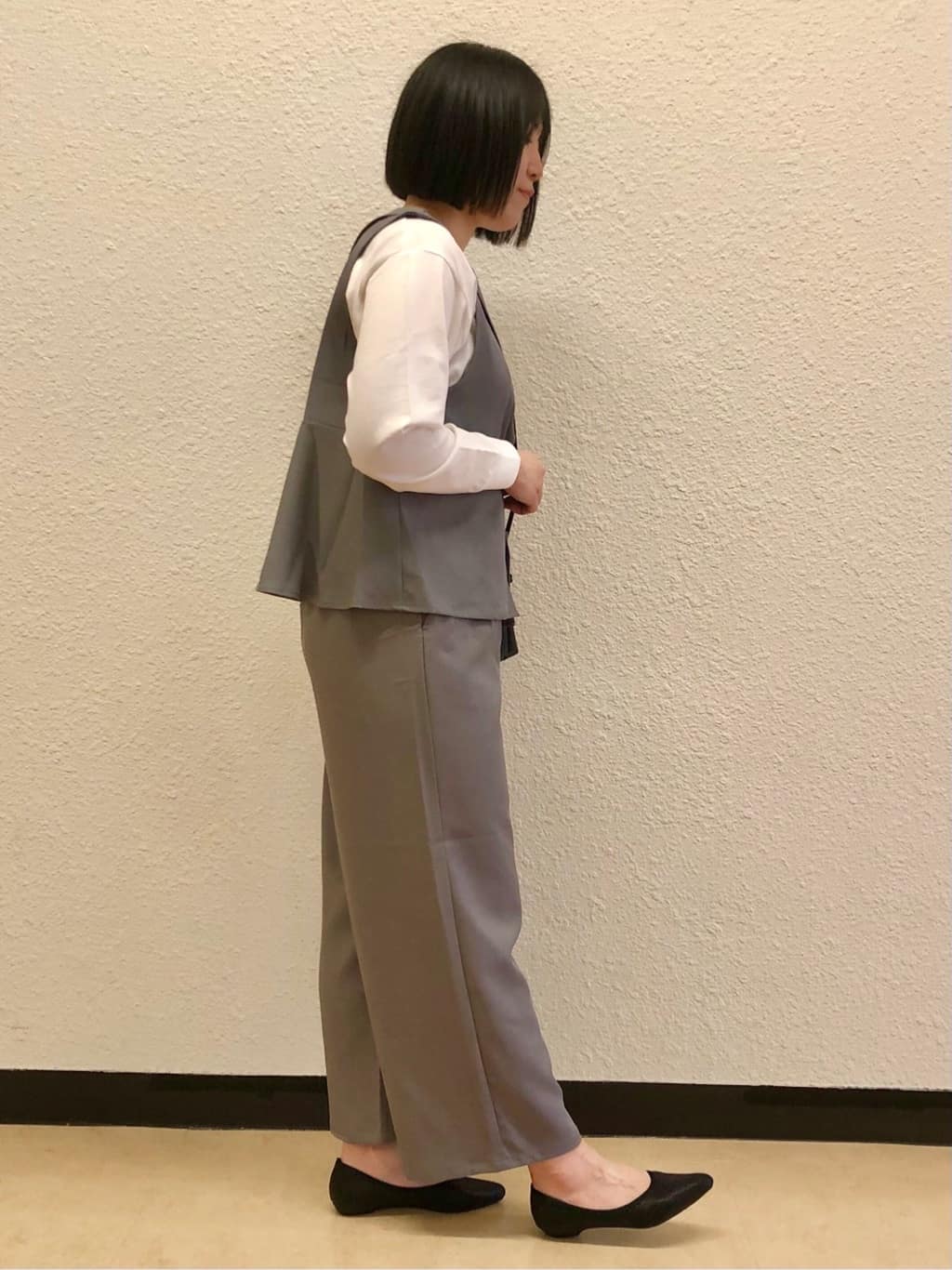 Tsuruさんの「SHOO･LA･RUE｜◆【洗える/S-LL】一枚でもレイヤードでも グラフィック長袖Tシャツ」を使ったコーディネート