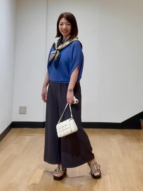 MIKIKOさんの「UNTITLED｜◆【体型カバー/清涼感】ドルマンスリーブ プルオーバーニット」を使ったコーディネート