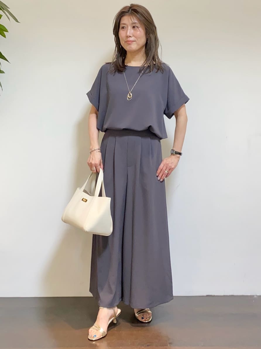tomoさんの「UNTITLED｜ライトダブルリングネックレス」を使ったコーディネート