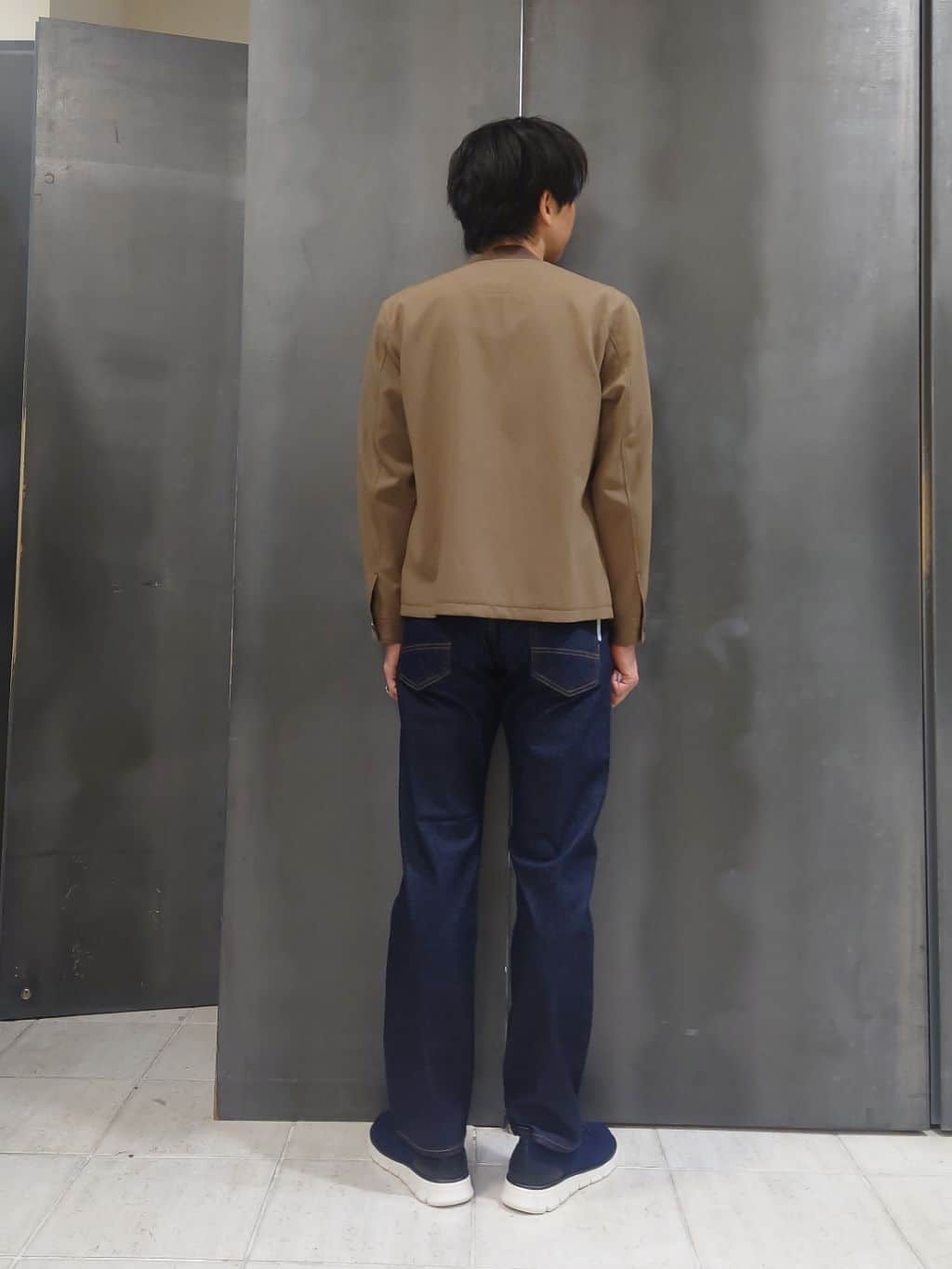kawamuさんの「TAKEO KIKUCHI｜【モンスターストレッチ】日本製 ワンウォッシュ デニムパンツ」を使ったコーディネート