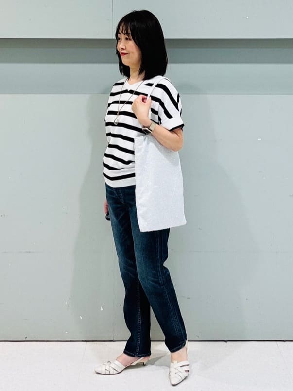 makiさんの「UNTITLED｜【Healthy DENIM&times;UNTITLED】別注 R Mrytle（リマートル）テーパードデニム」を使ったコーディネート