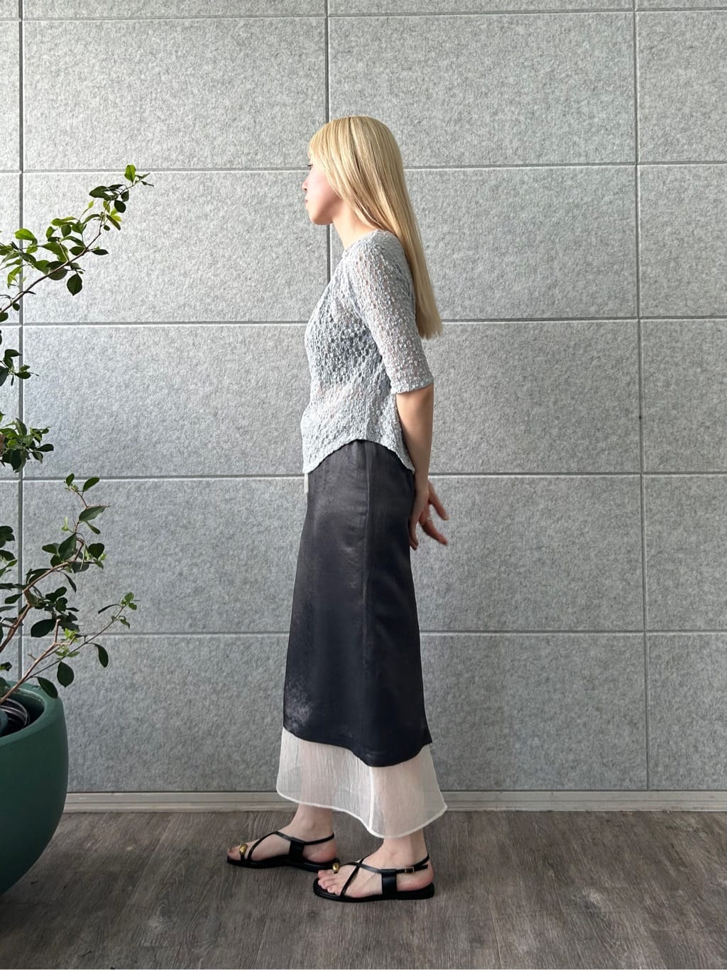 honoka Aさんの「CODE A｜lace layered pullover」を使ったコーディネート