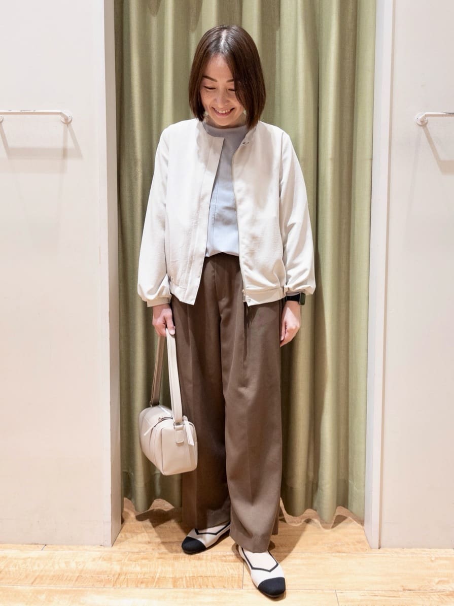 fukuiさんの「SHOO･LA･RUE｜◆【洗える/UV/吸水速乾/アンチピリング/S-LL】 タックワイドパンツ」を使ったコーディネート